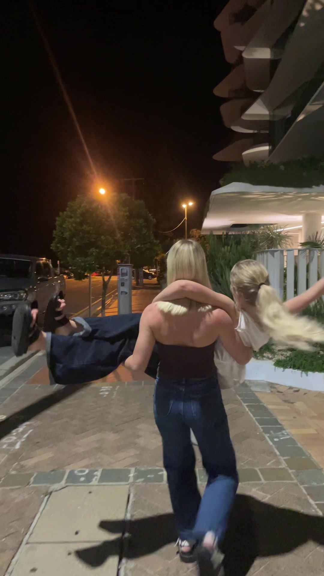 @eliza