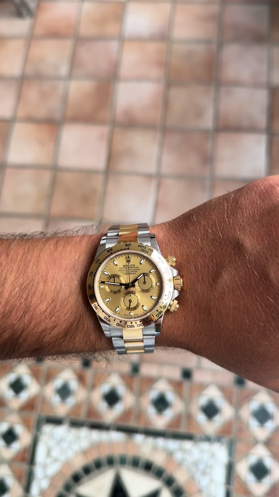 @ElicandraWatches
