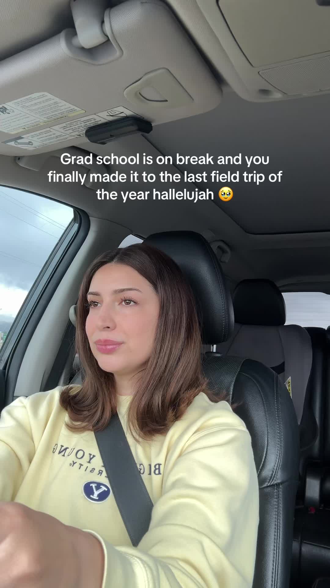@just_yari_