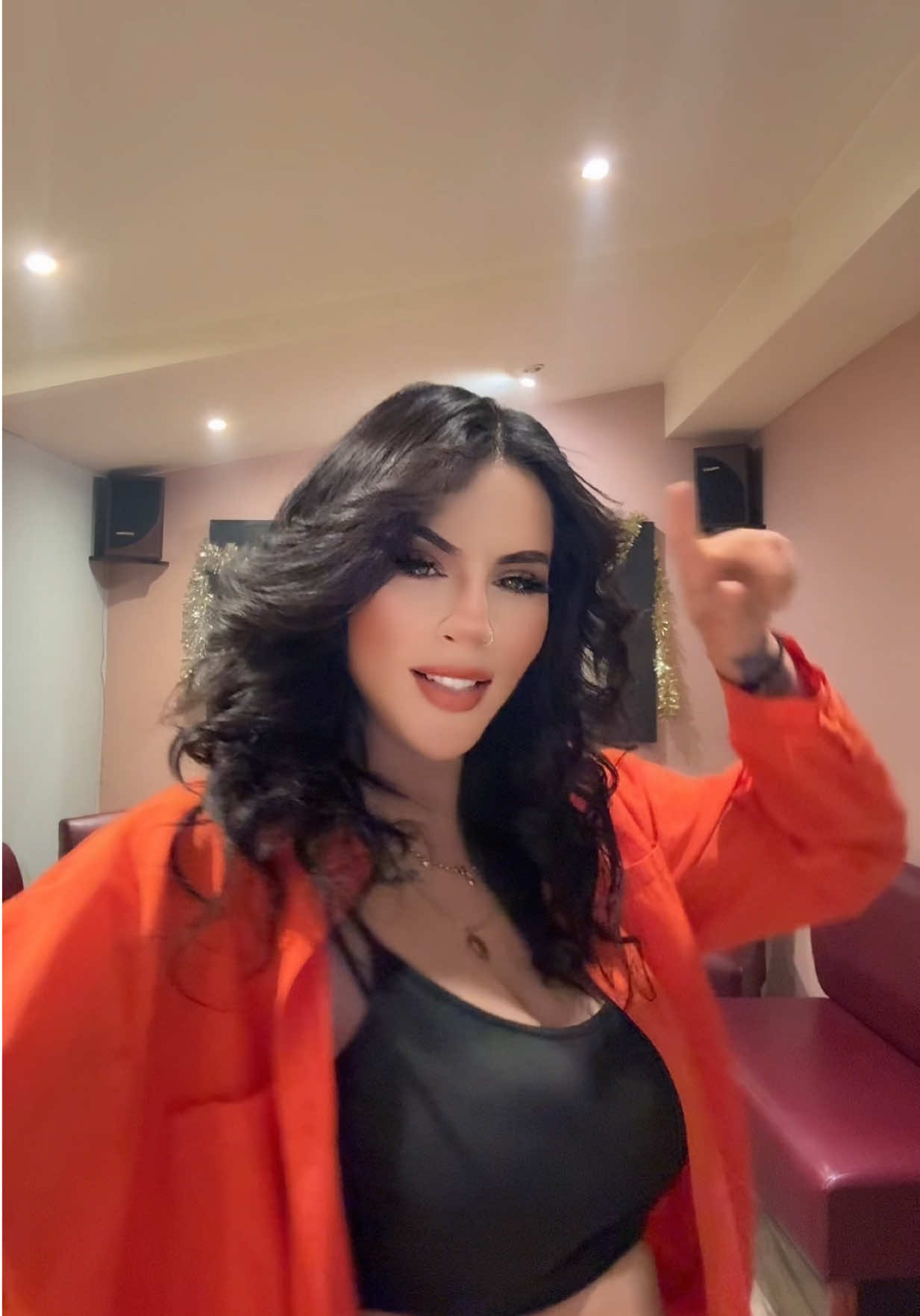 @بنت العاشق 🇹🇳