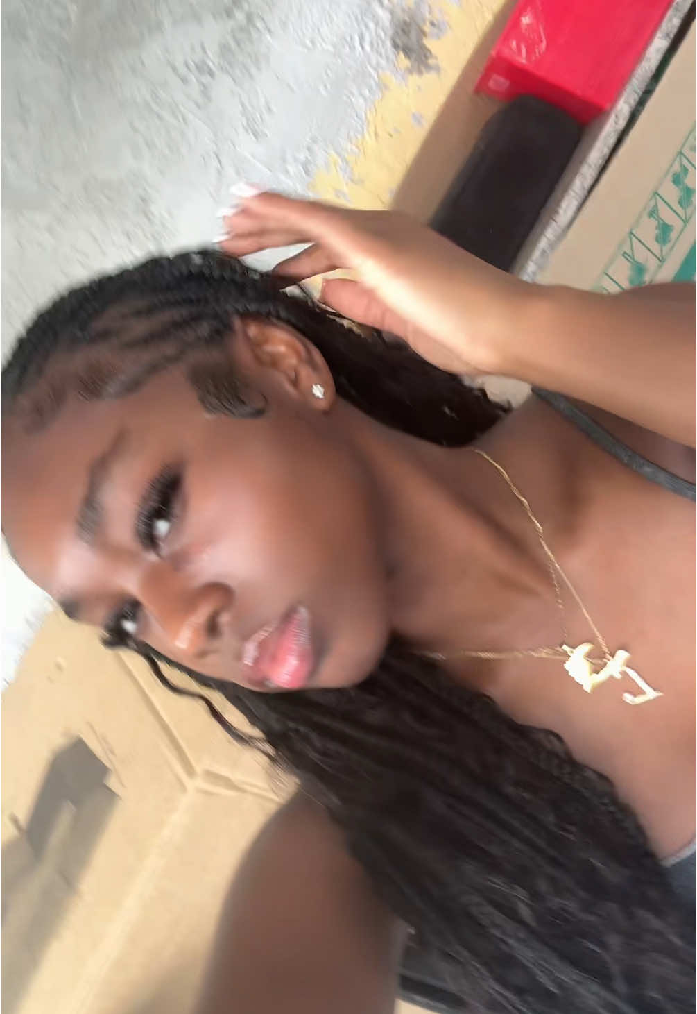 @L’ 🫦