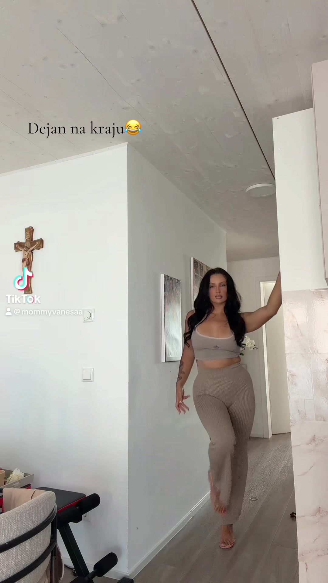 @mommyvanesaa