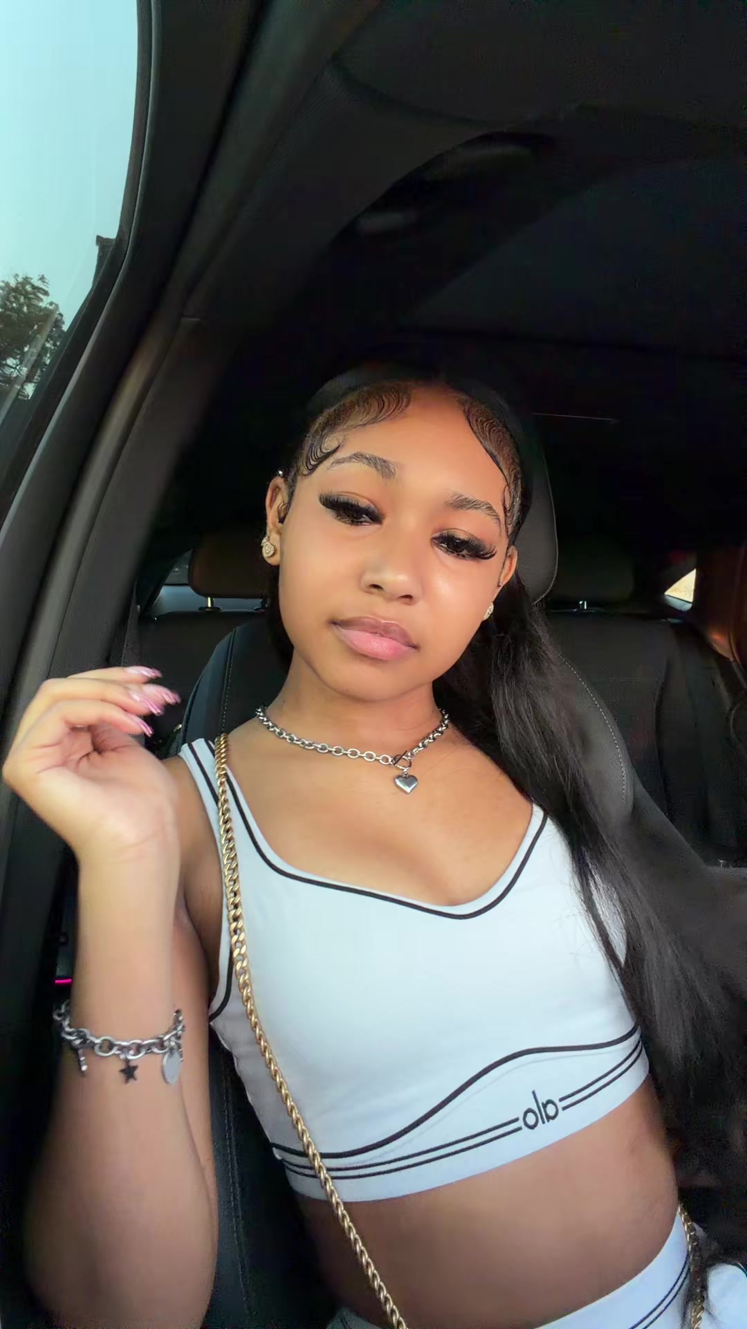 @vivi