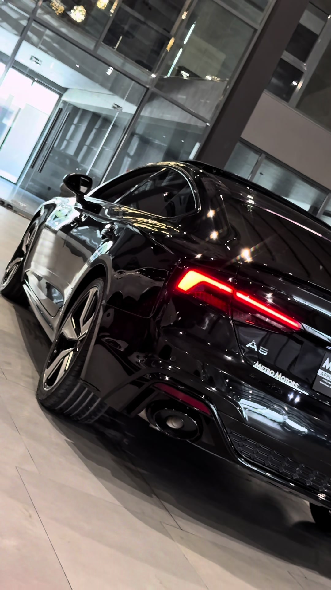 @METRO MOTORS