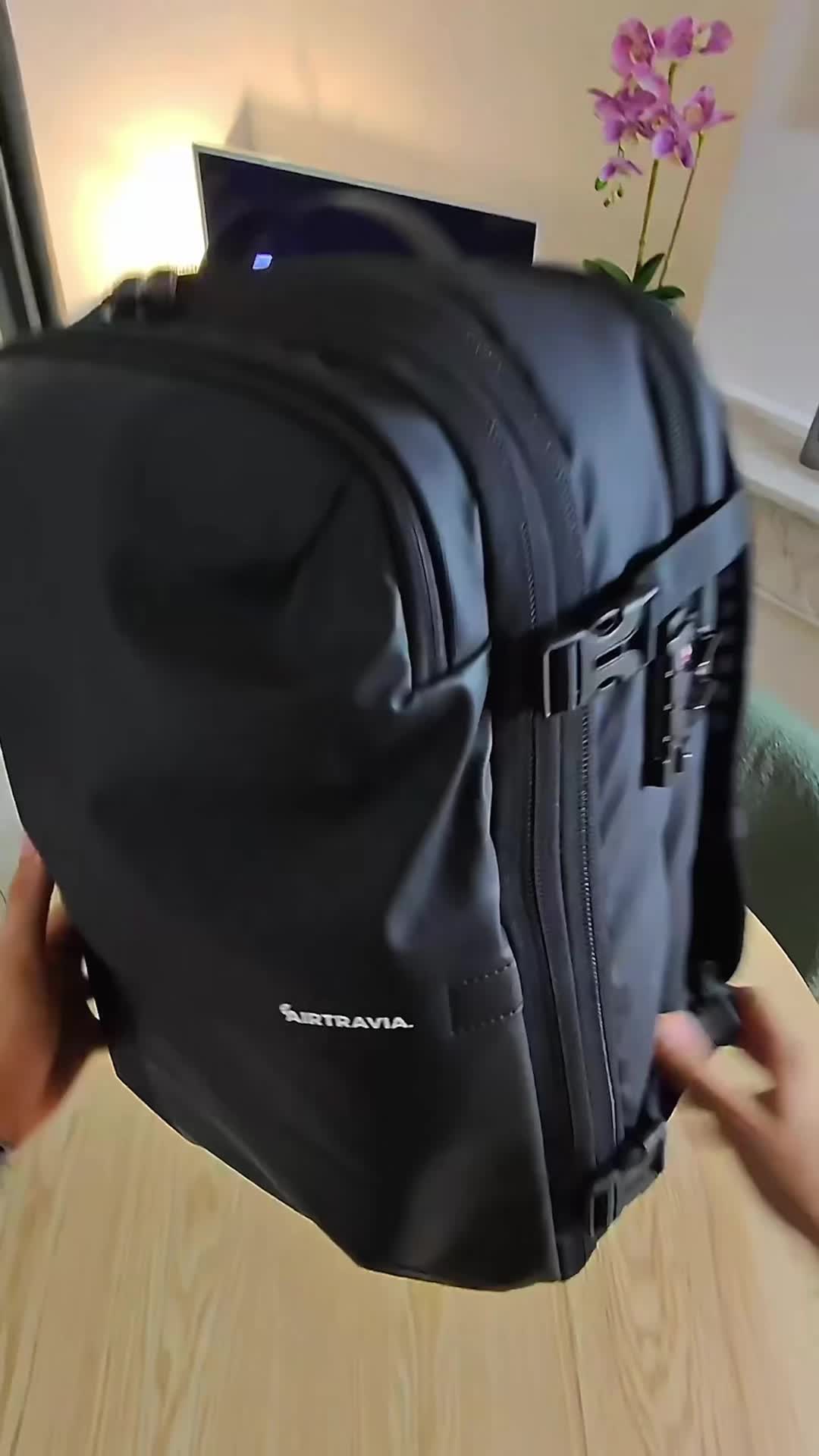 @AIRTRAVIA