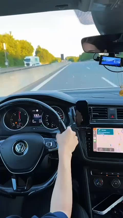 @هستی