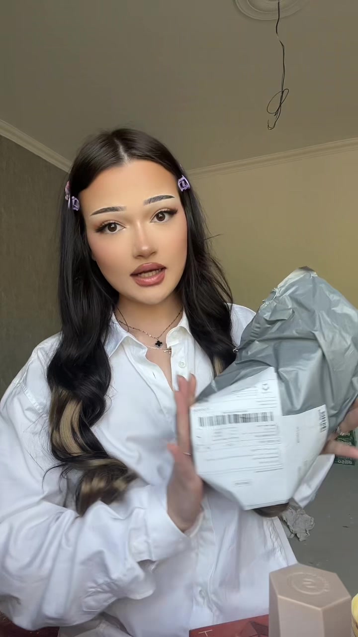 @cezara
