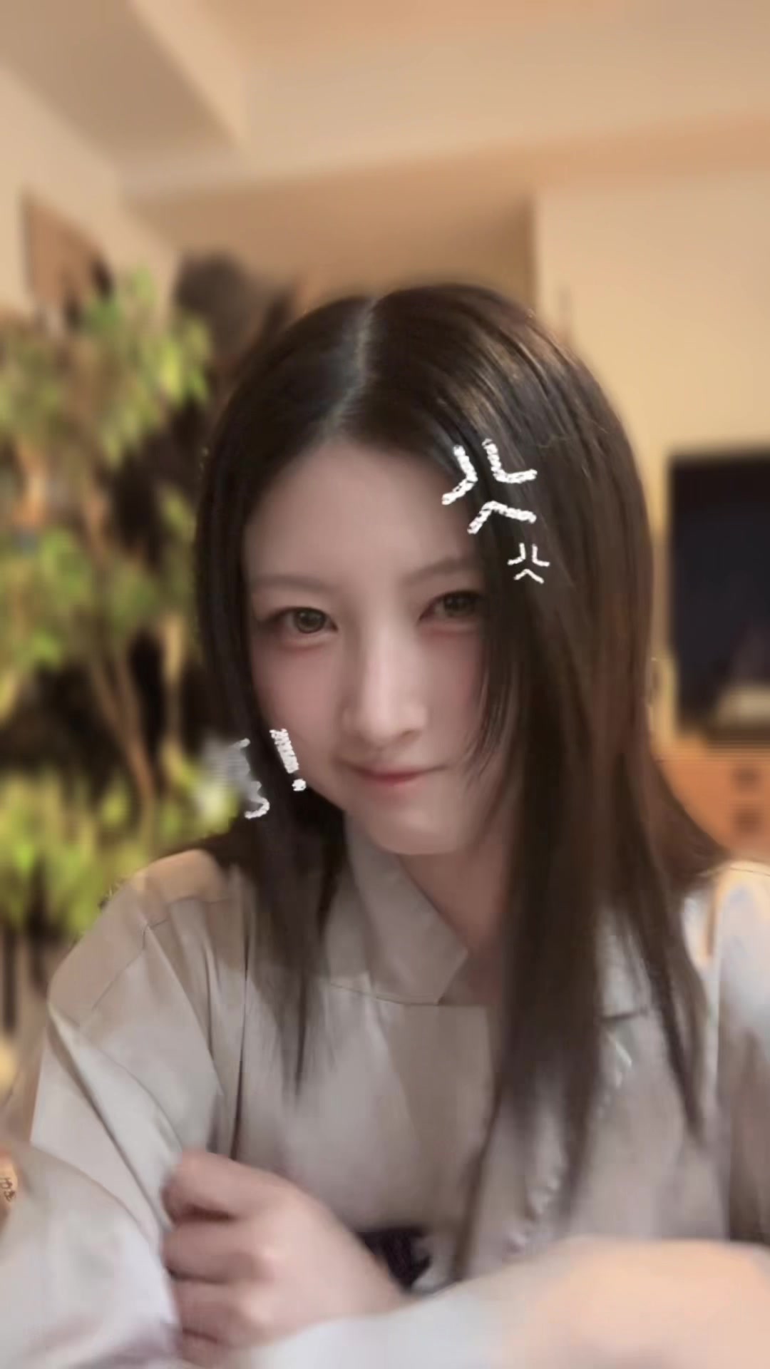 @八田エミリ