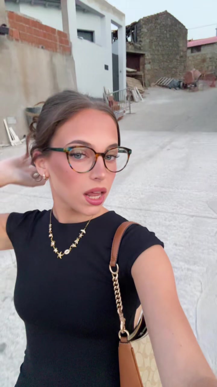 @clareen222