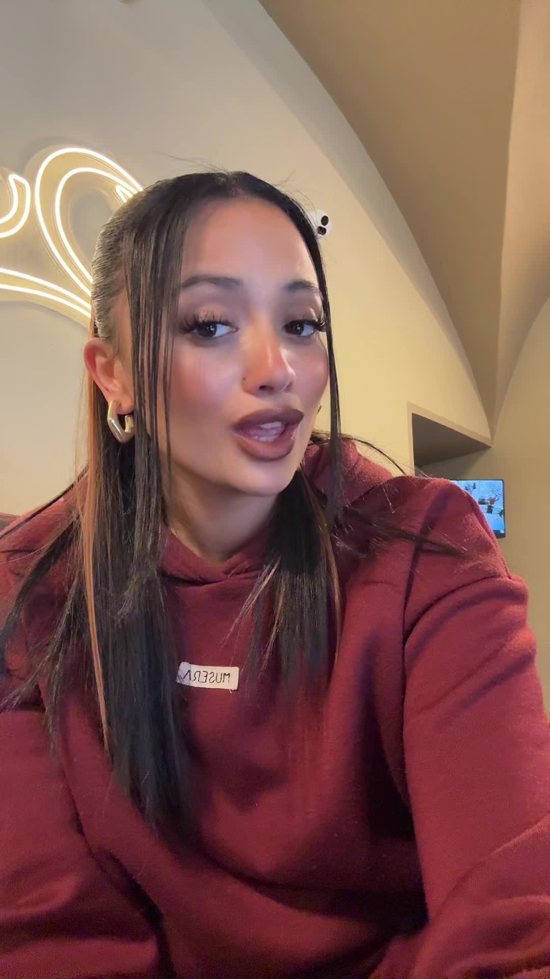 @Nora_adib