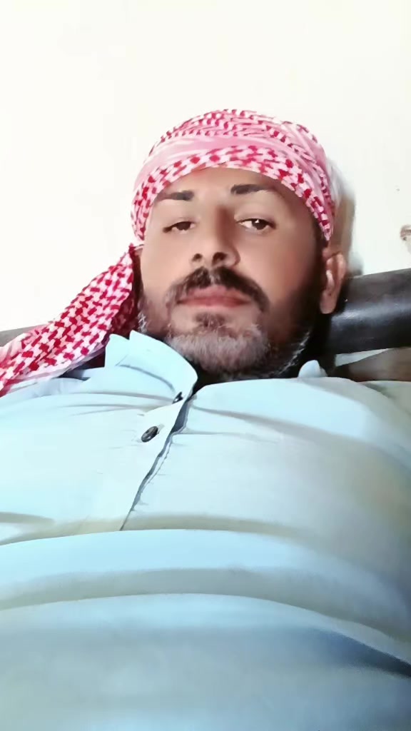 @غلام اكبر