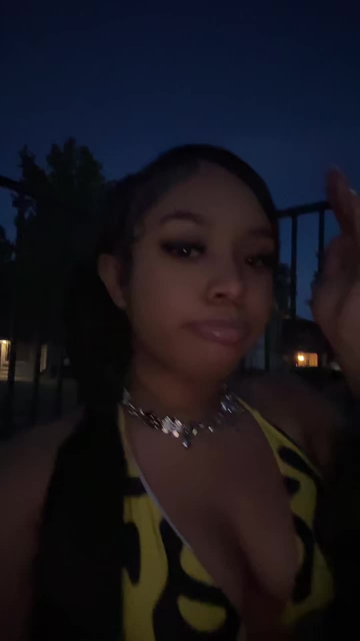 @Lia B💋