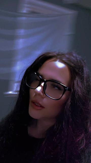 @Xthiccums