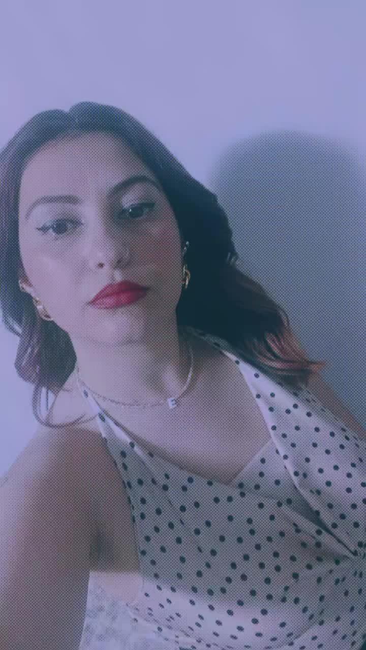 @Elenascoleri96