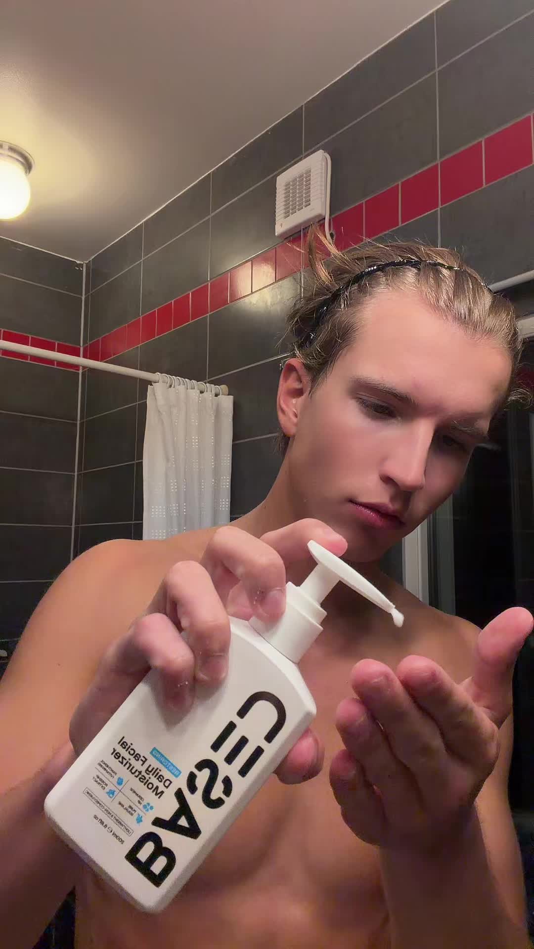 @Prince of Sweden