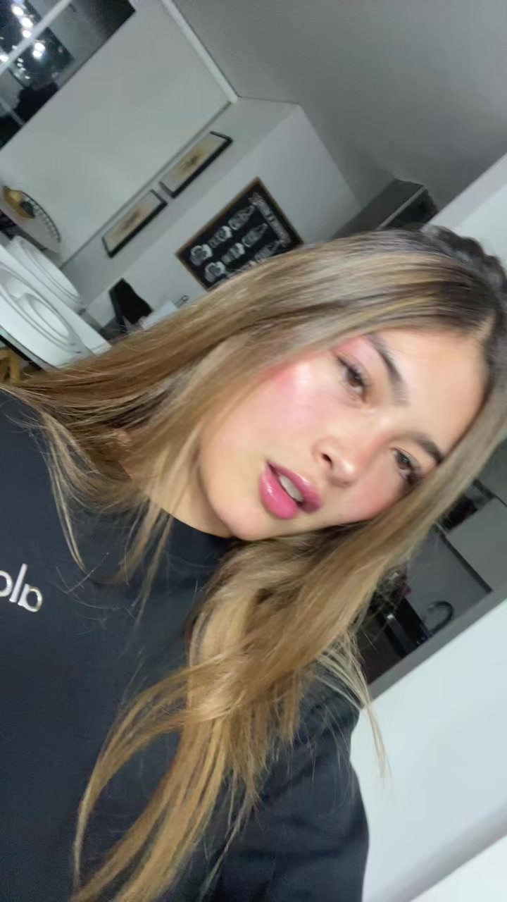 @Juli