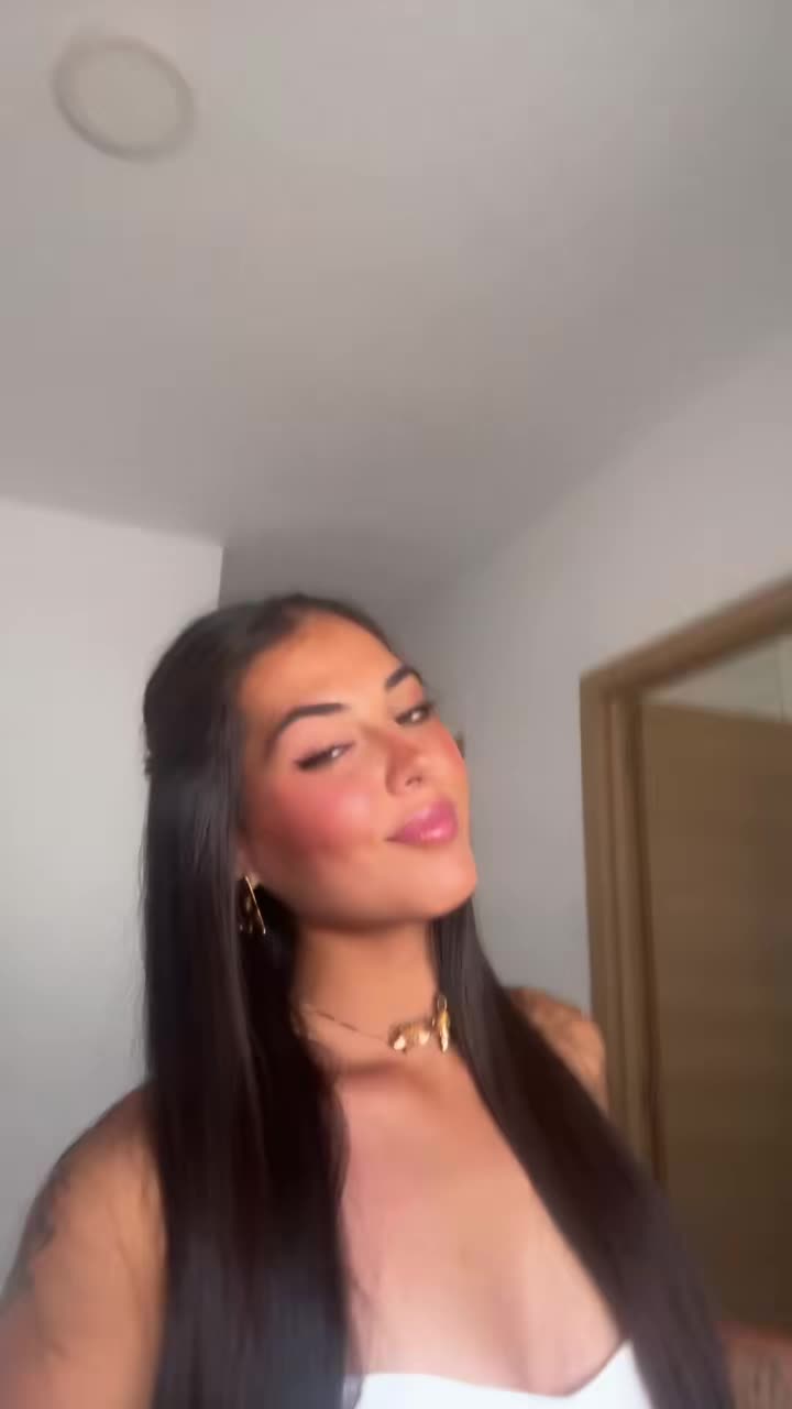 @raqueloguuuuu