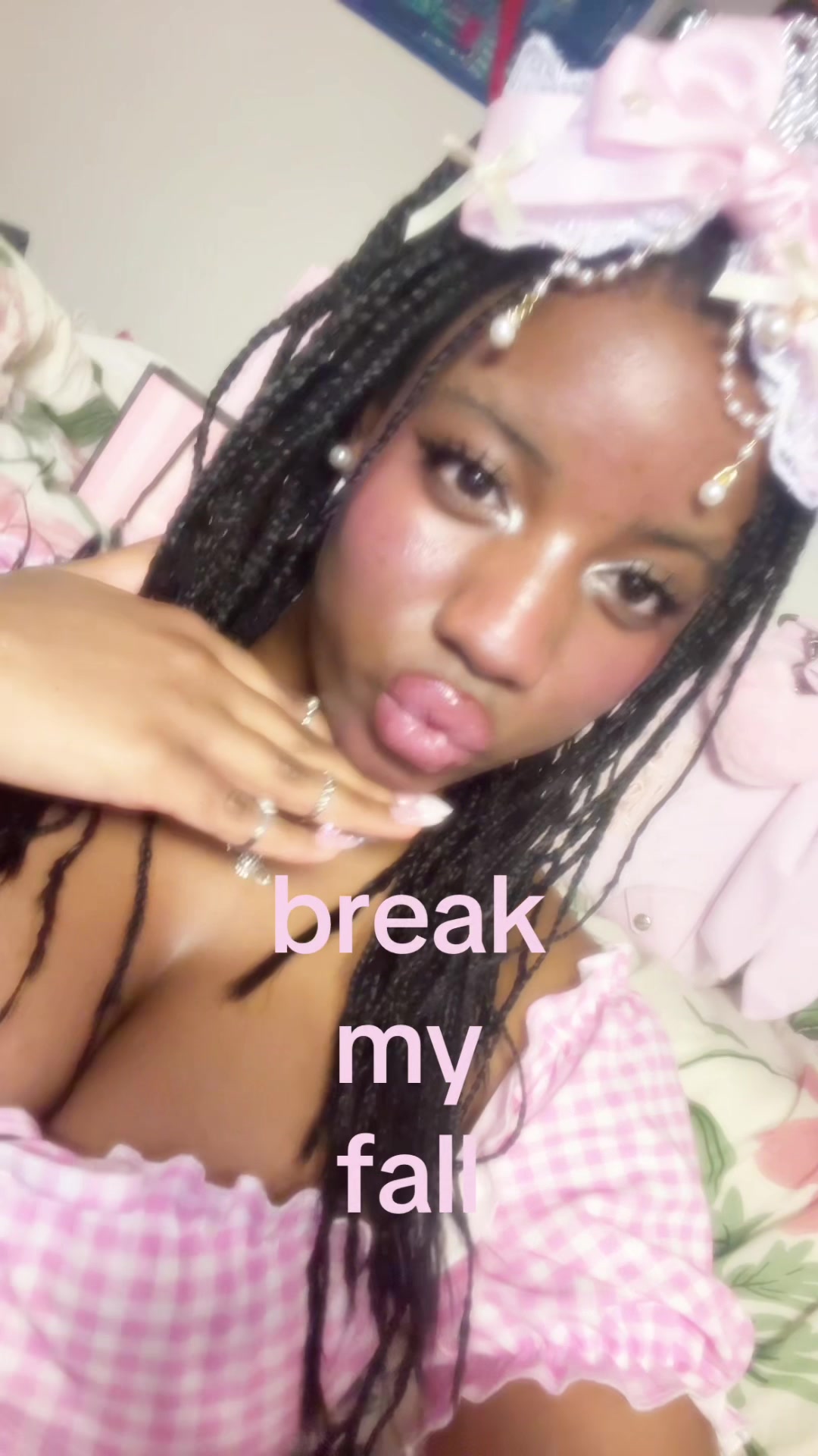 @rayla ୨ৎ