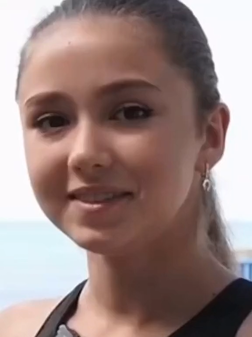 @Roxy68