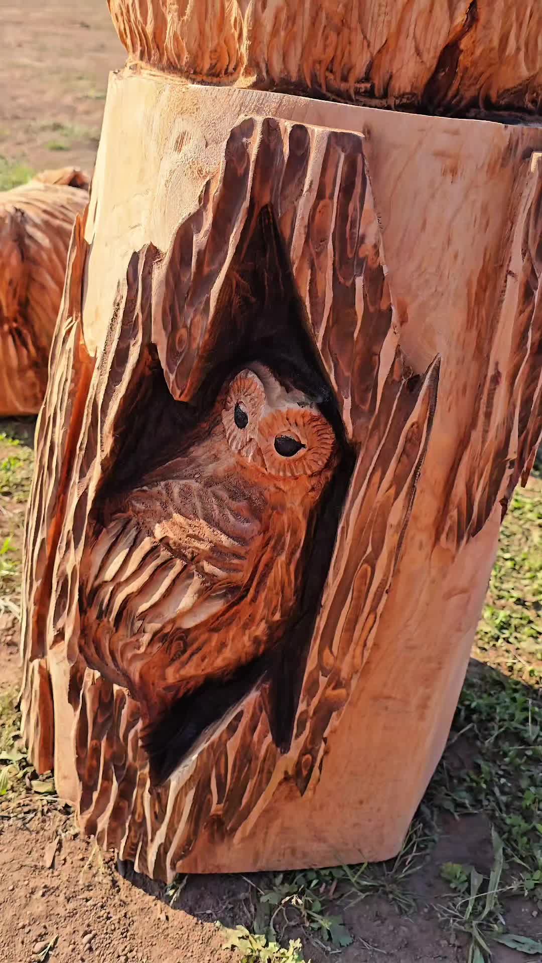@Grizzly Artwork Carving's