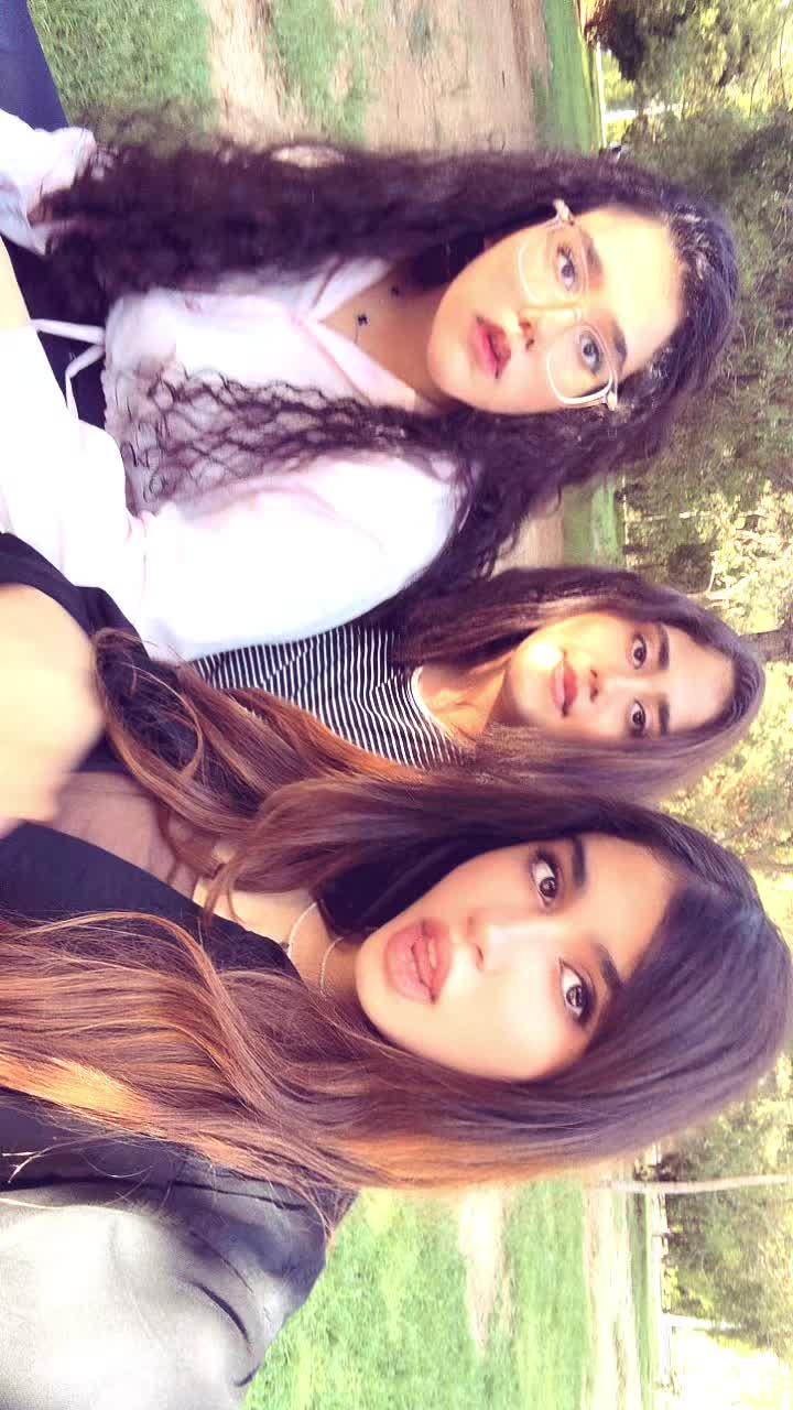 @nafasakbari0