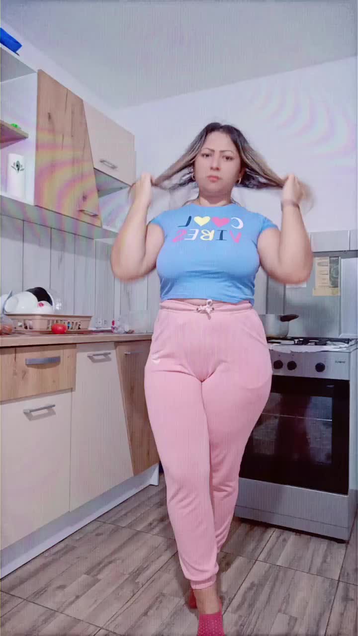 @Claudya Szilagyi