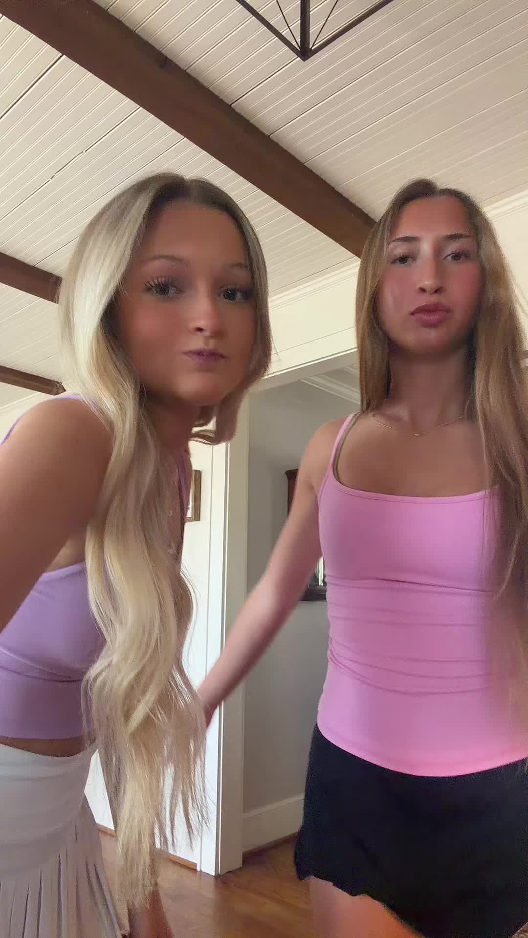 @๐ฆฅ