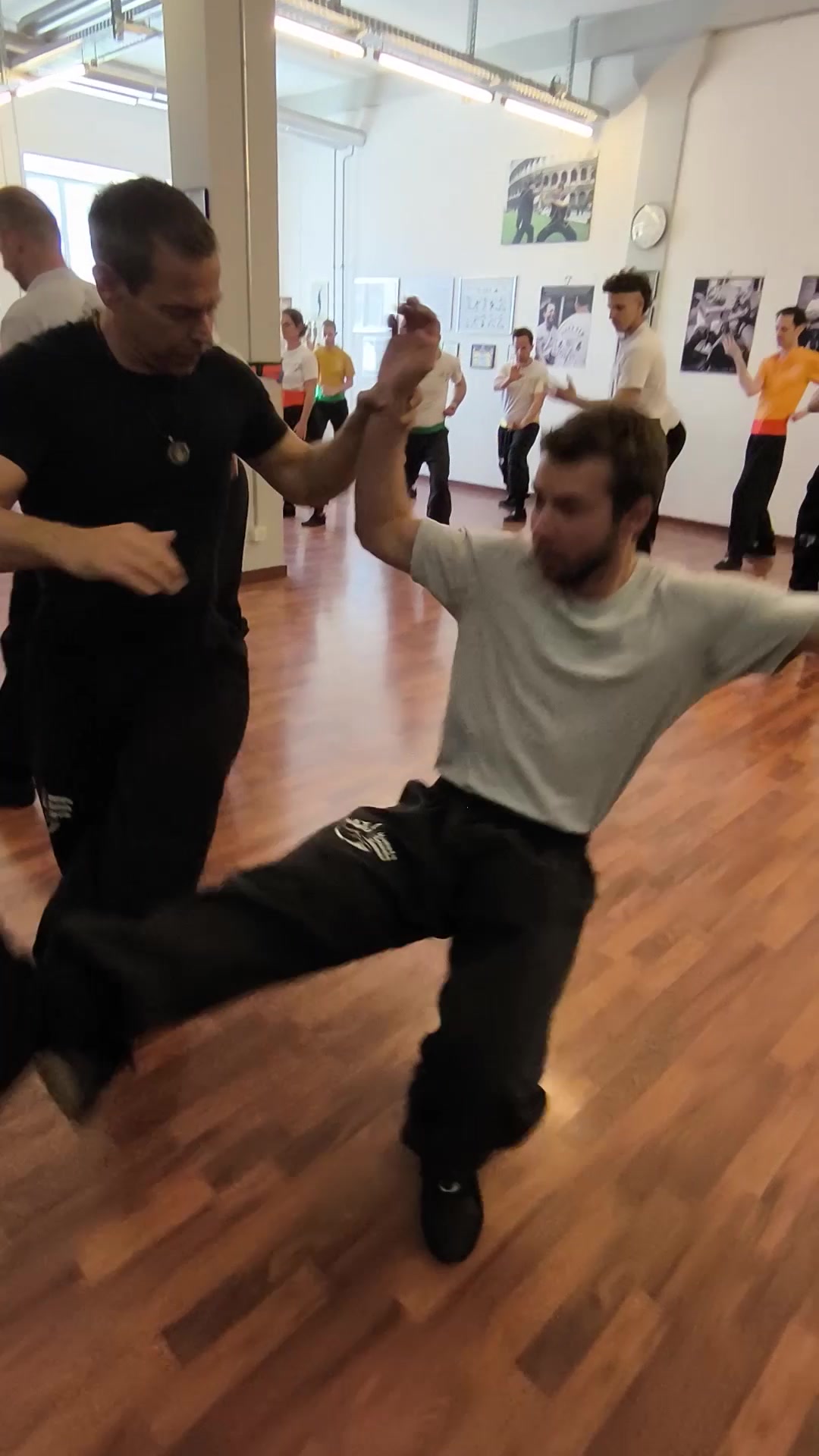 @KUNG FU SCHULE SEWER