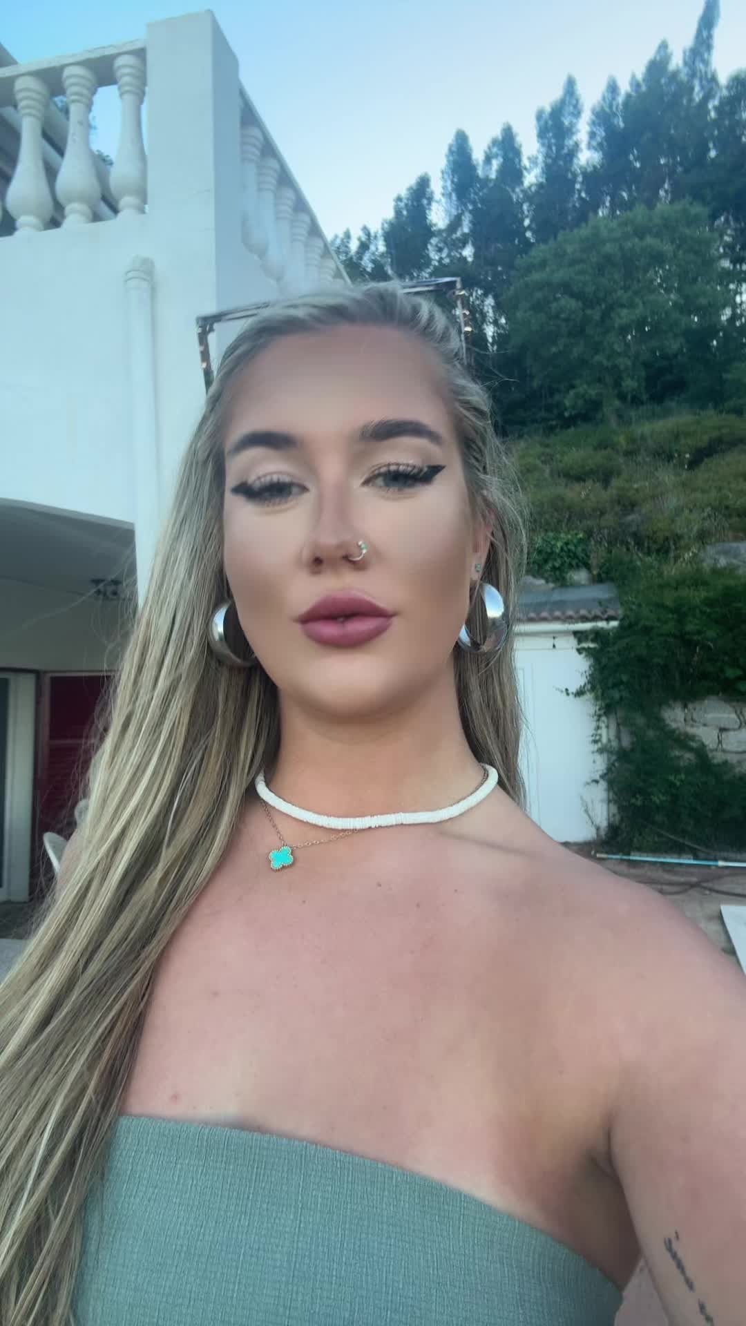 @Miacb__