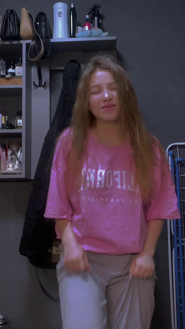 @🍑Танцующий орешек🍑