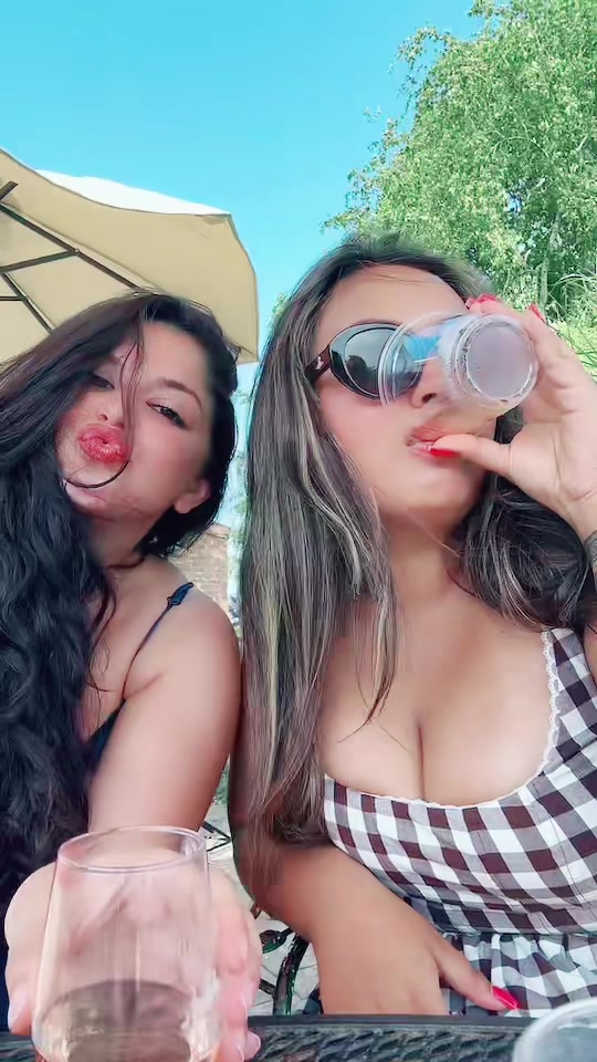 @anatopia_