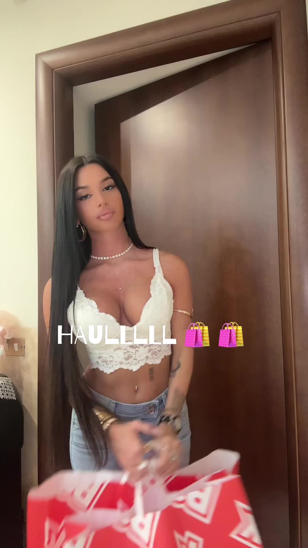 @𝐿𝑎𝑙𝑒💙
