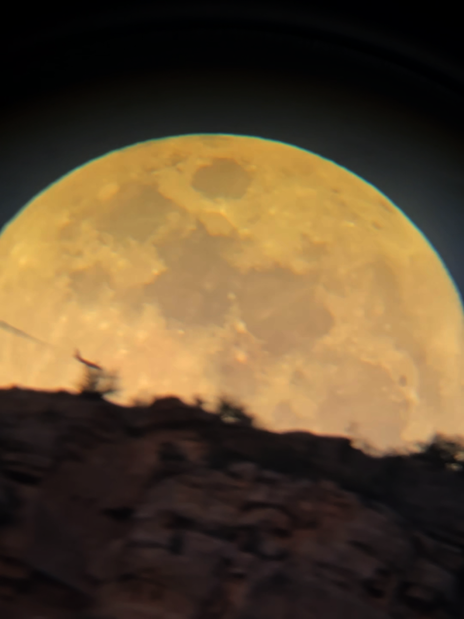 @Alex Martin | HikingAstronomer