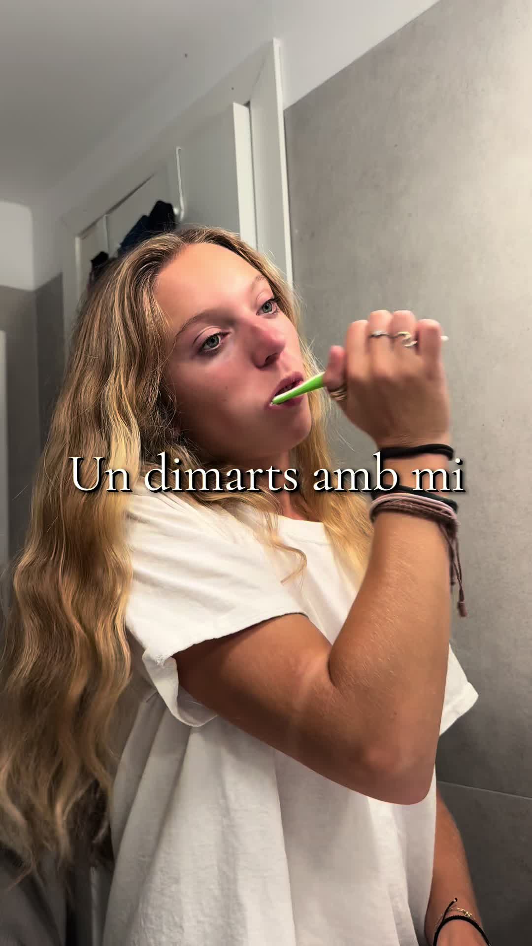@MERYYY