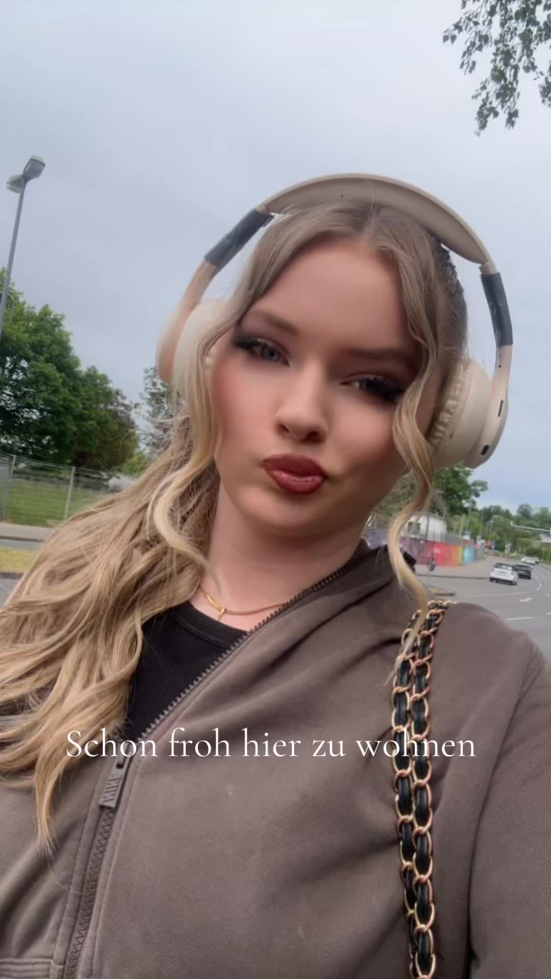 @secretjoanna21