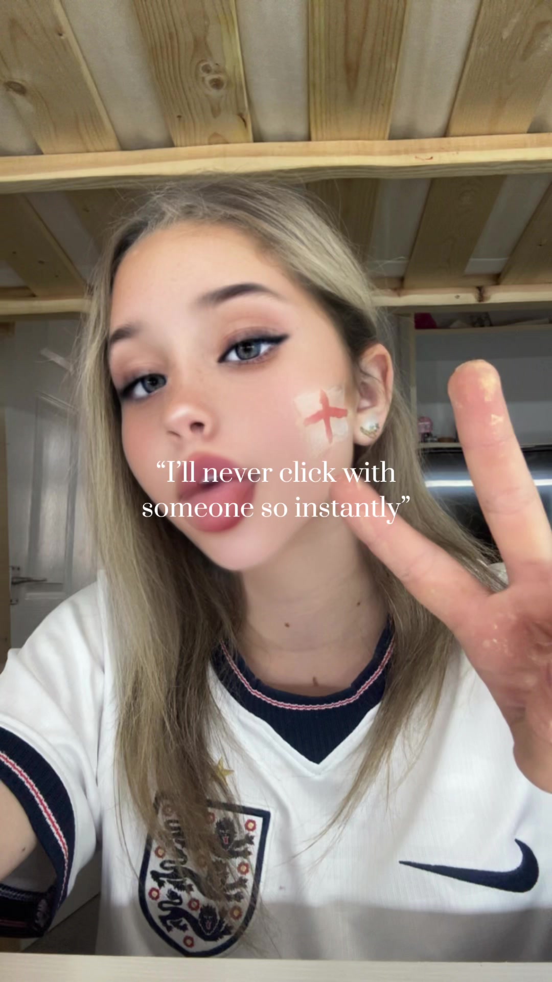 @𝑨𝑳𝑰𝑪𝑬 𝑷𝑬𝑨𝑹𝑳ꨄ