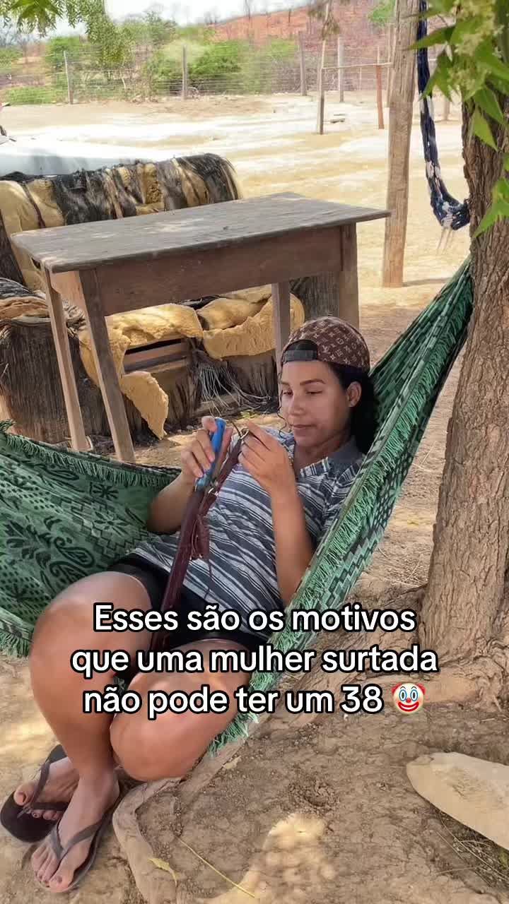 @monicadejatoba