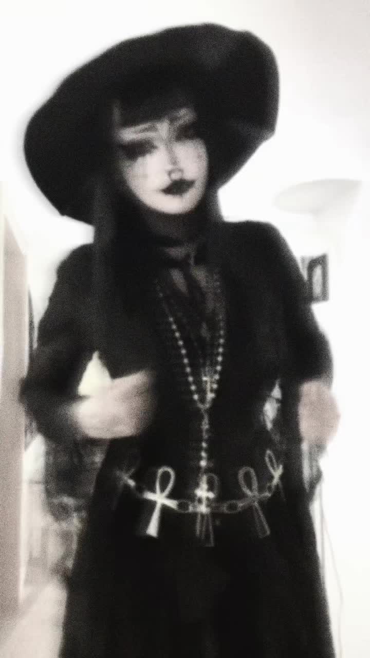 @🦇𓋹♱𝔈𝔩𝔞♱𓋹🦇