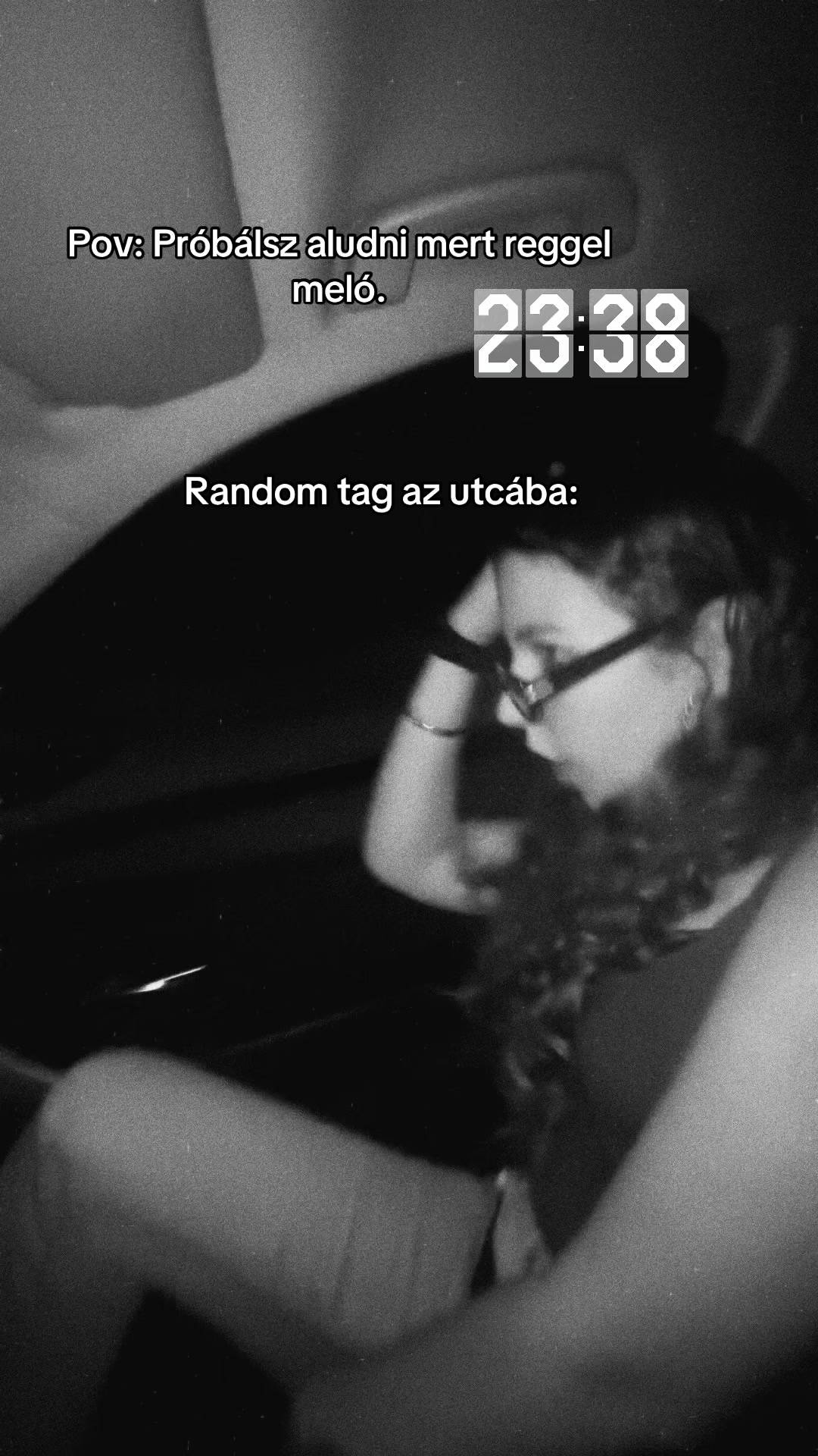 @Alexandra Moldov&aacute;n
