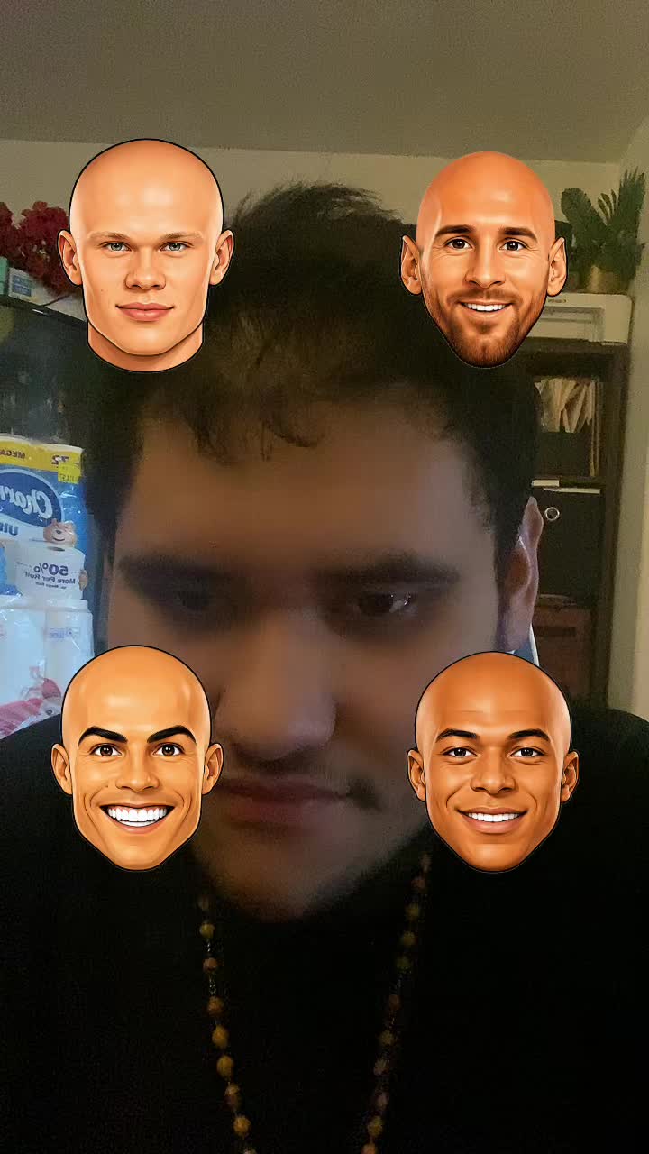 @IHaveTheUrgeToSmakeHim
