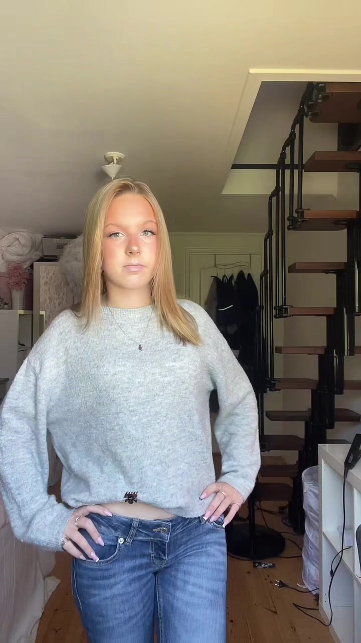 @Louise