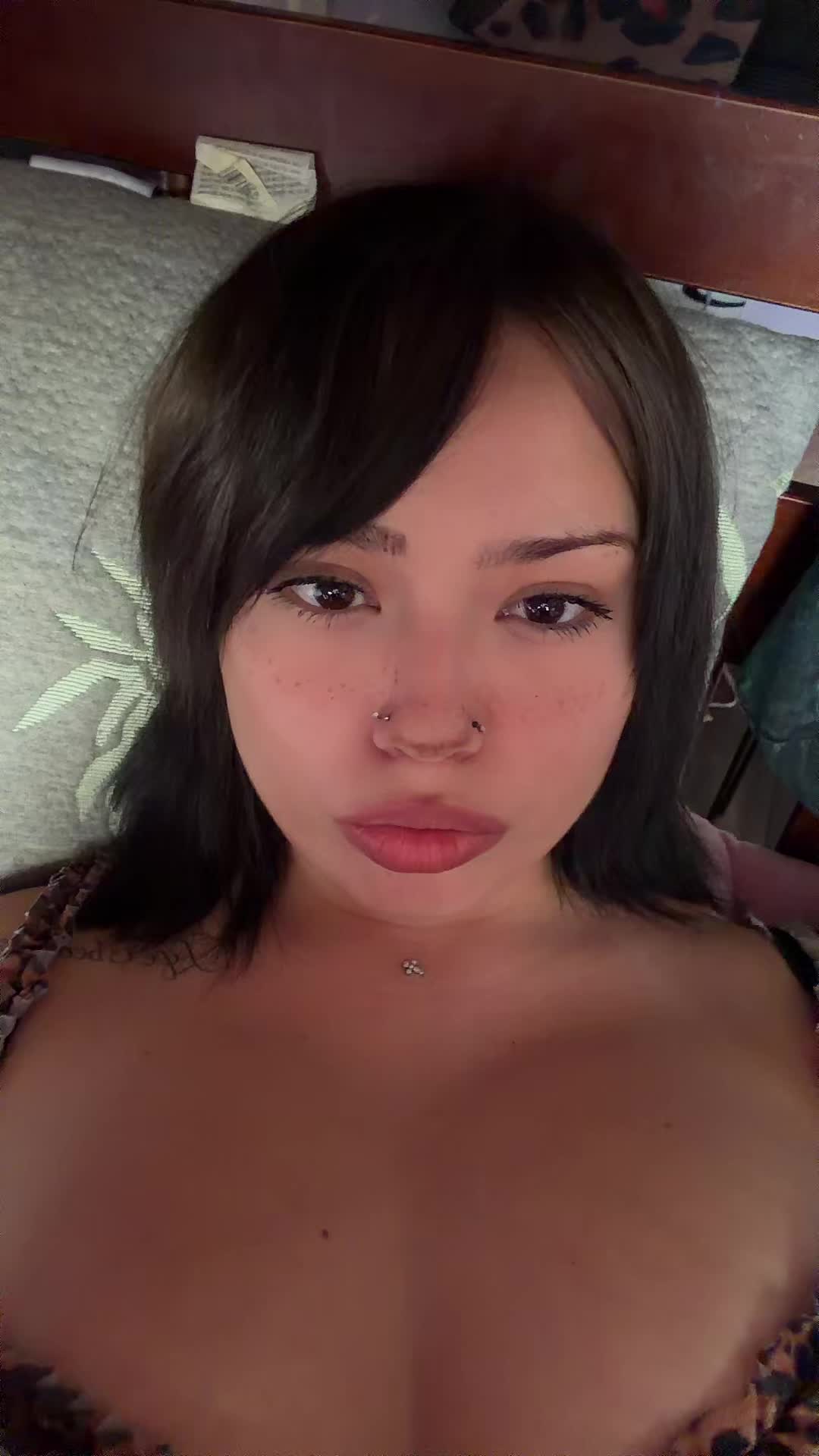 @🧁
