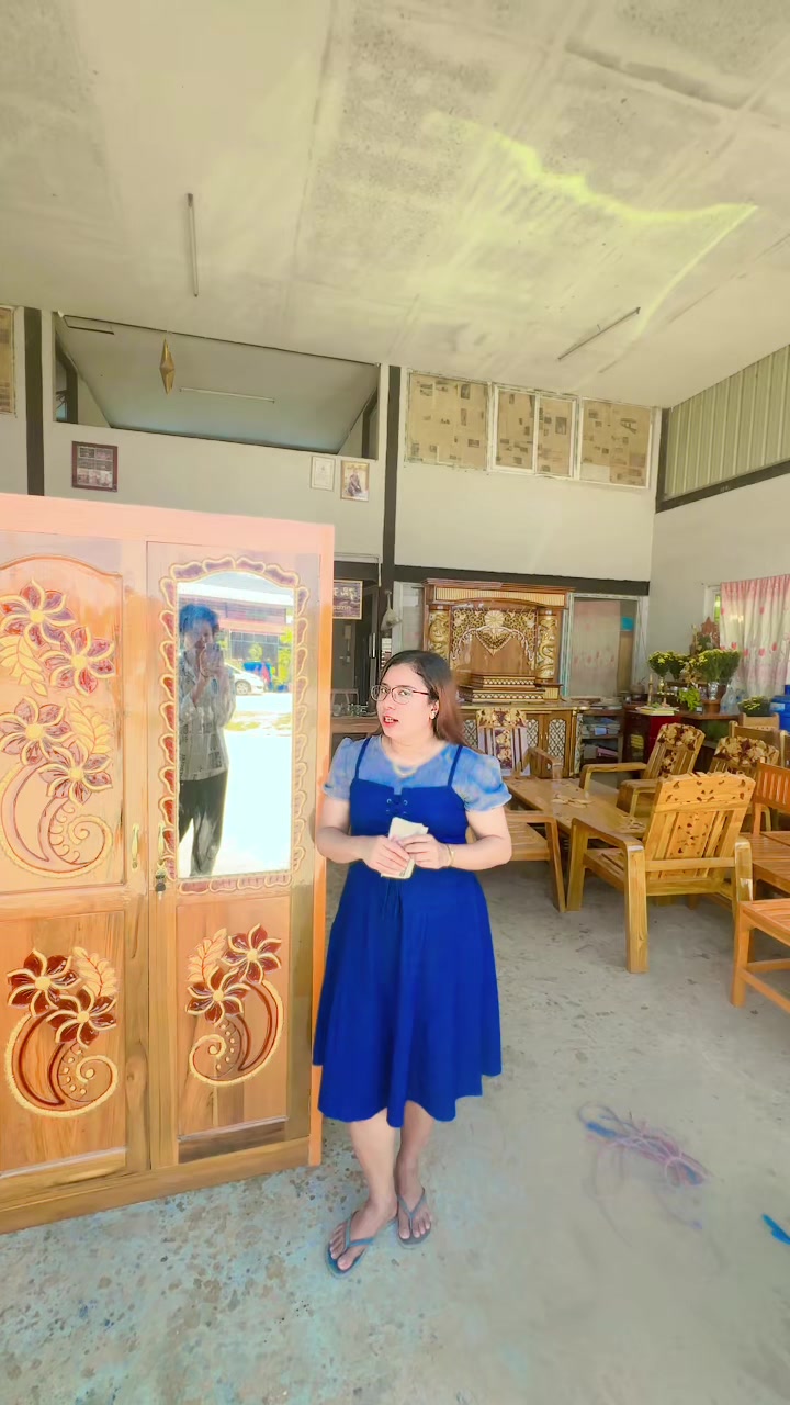 @AungHeinFurniture