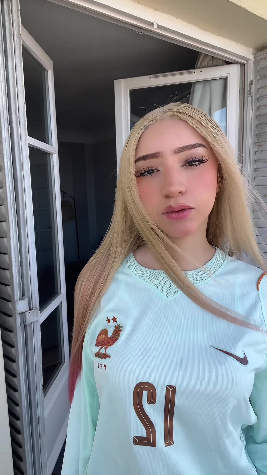 @𝐁𝐋𝐇