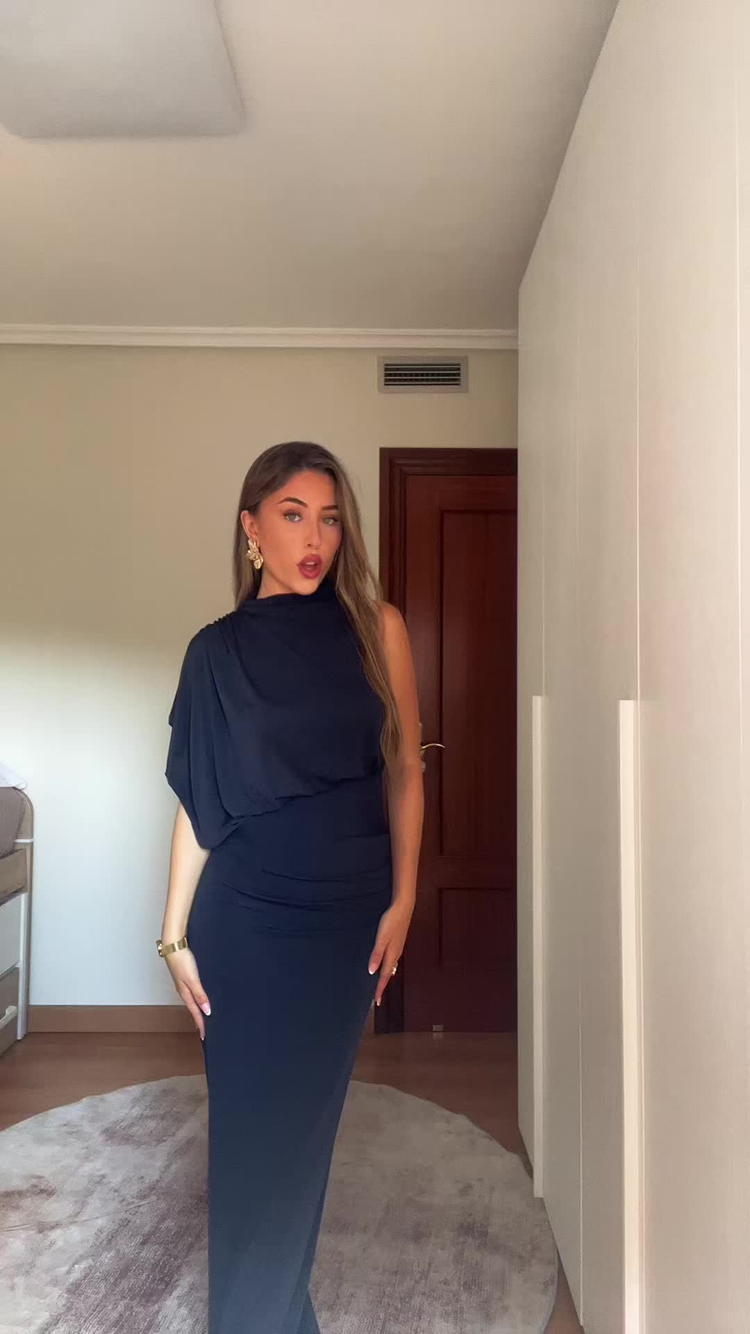 @Carlita