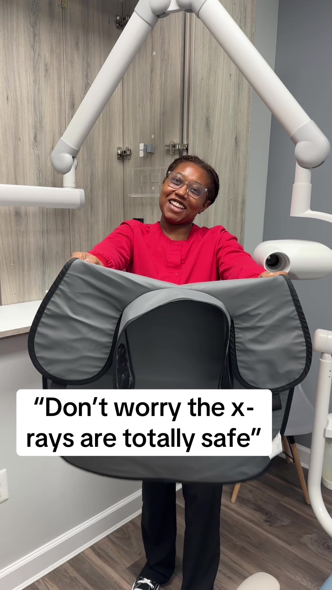 @Dental 32 Fresh Smiles
