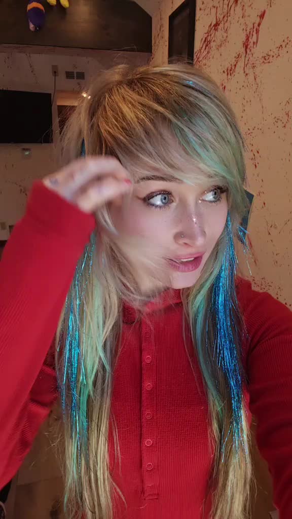 @⦻ MAD M⦻lly ⦻