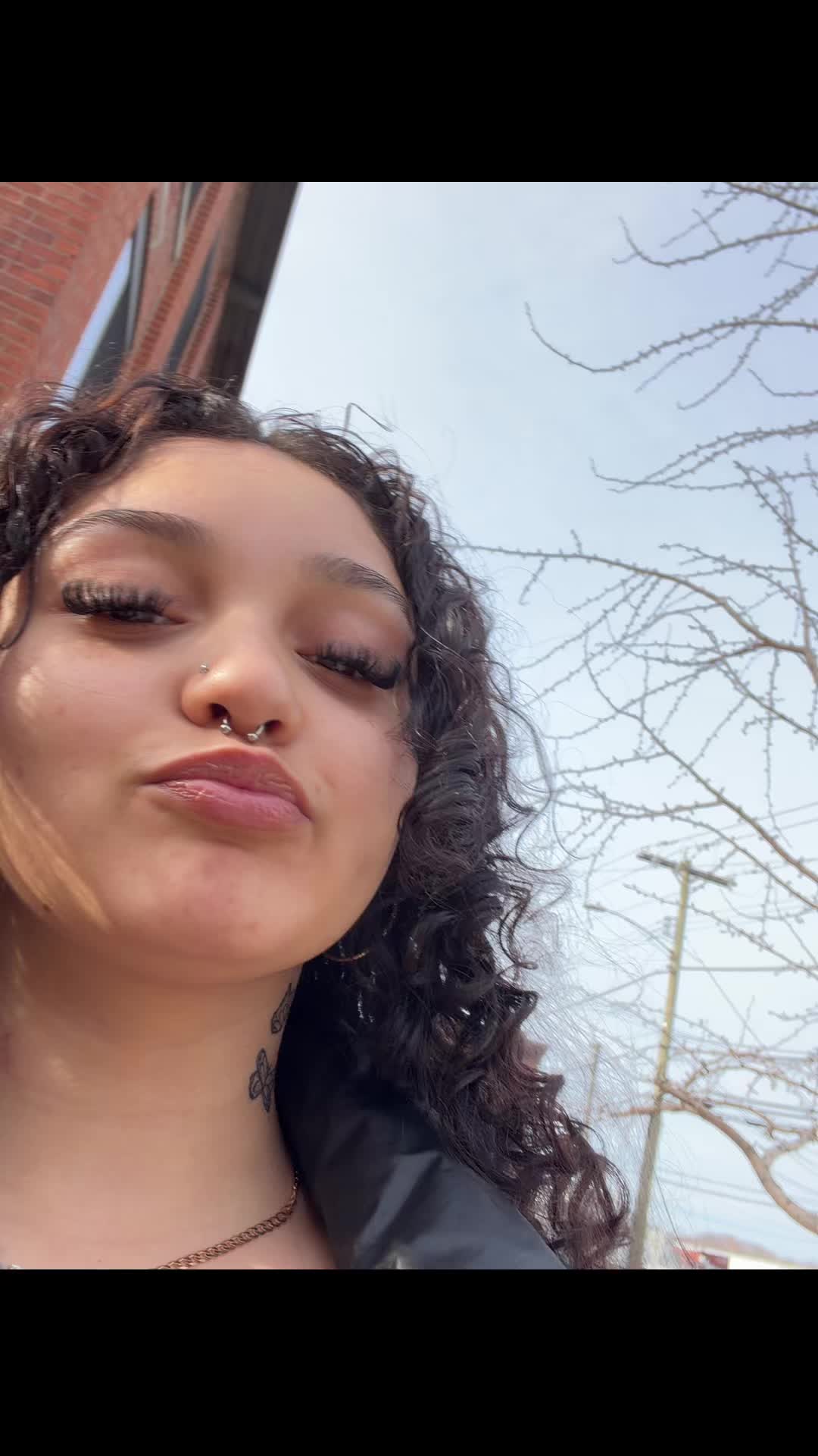 @chynaa