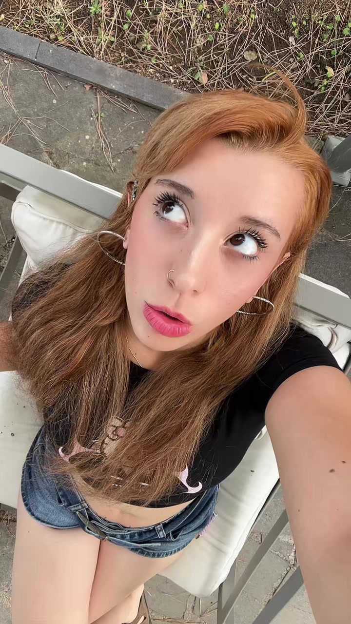 @🪽