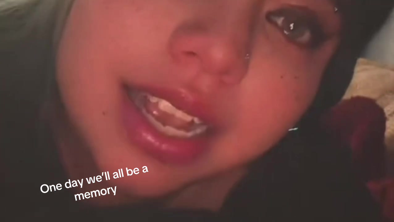 @4ever.the.only.giggles